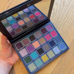 Blend Bunny Cosmetics Beauty Below eyeshadow palette